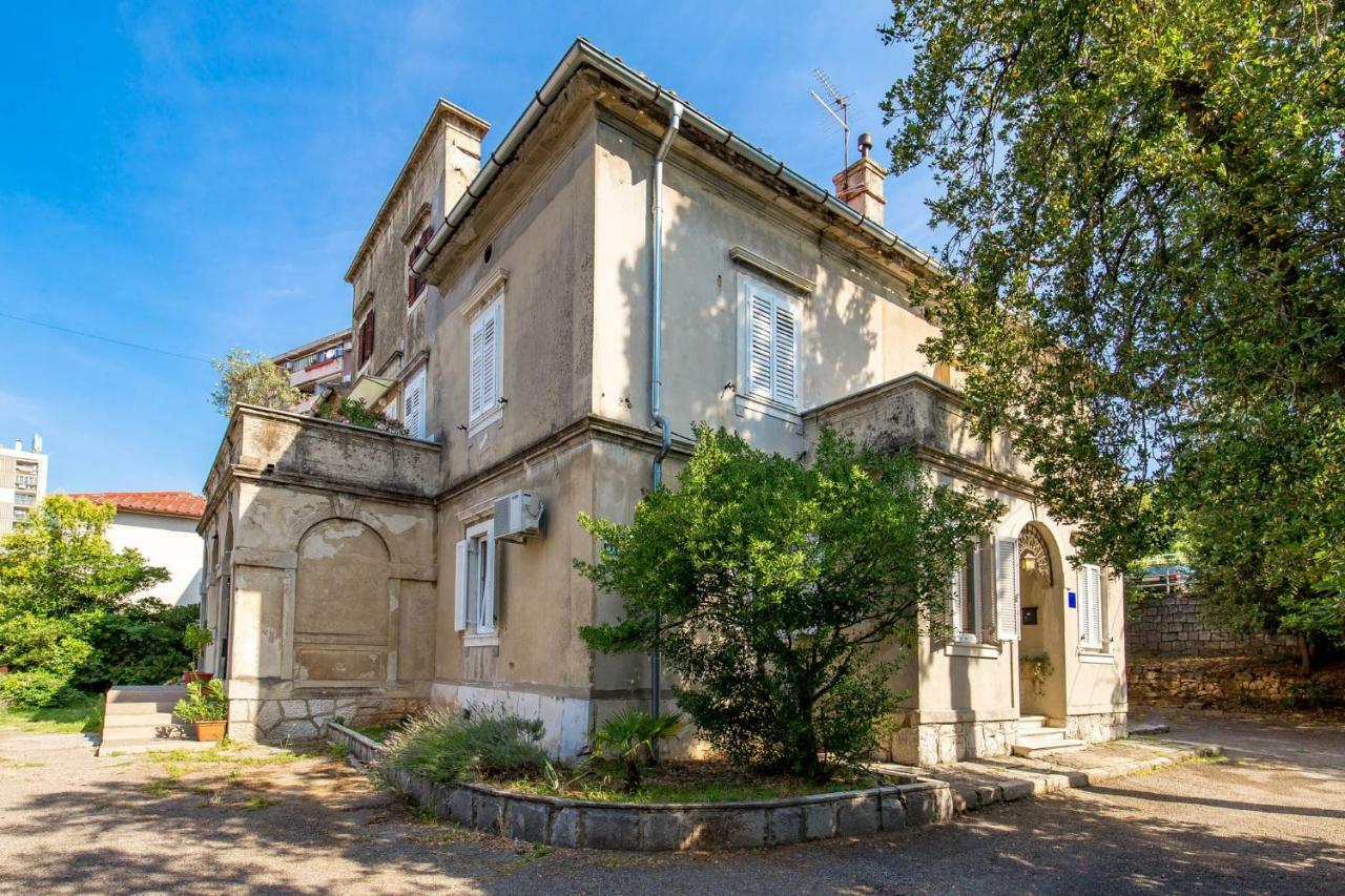 Apartman Villa Carolina Риека Экстерьер фото