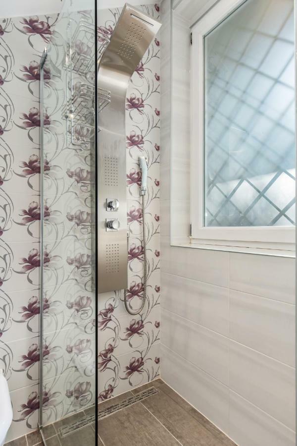 Apartman Villa Carolina Риека Экстерьер фото